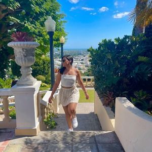 Meet your Posher, Janice